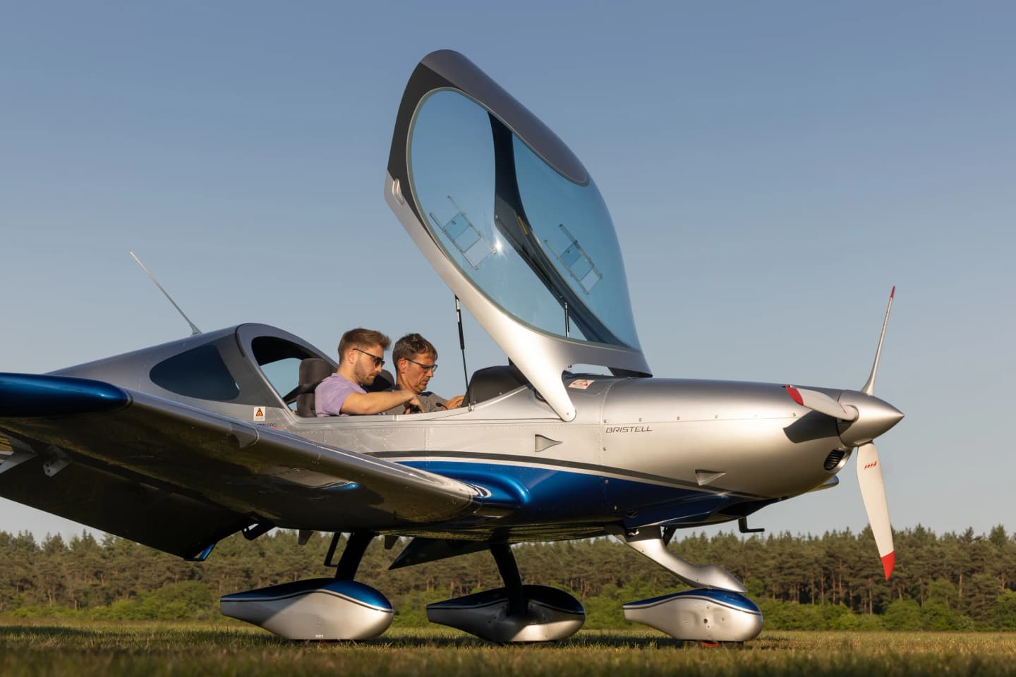 Bristell Classic 915iS — exterior detail