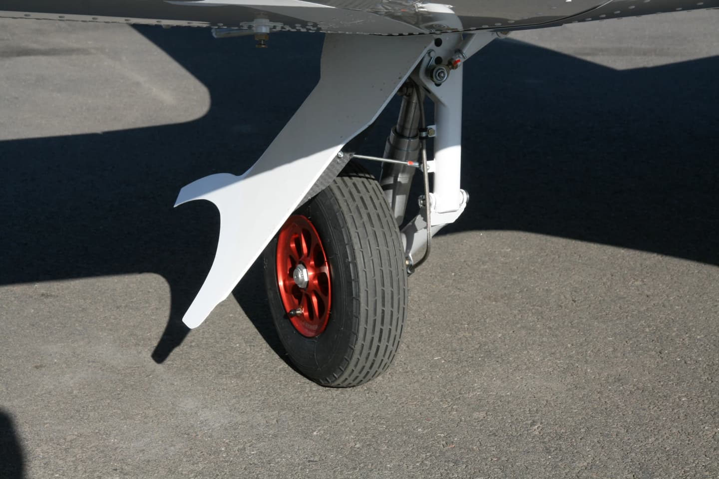 Bristell RG M 916iS — exterior detail