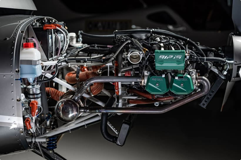 Rotax 912 iS Sport fuel-injected engine installed in a Bristell aircraft, close-up of the powerplant