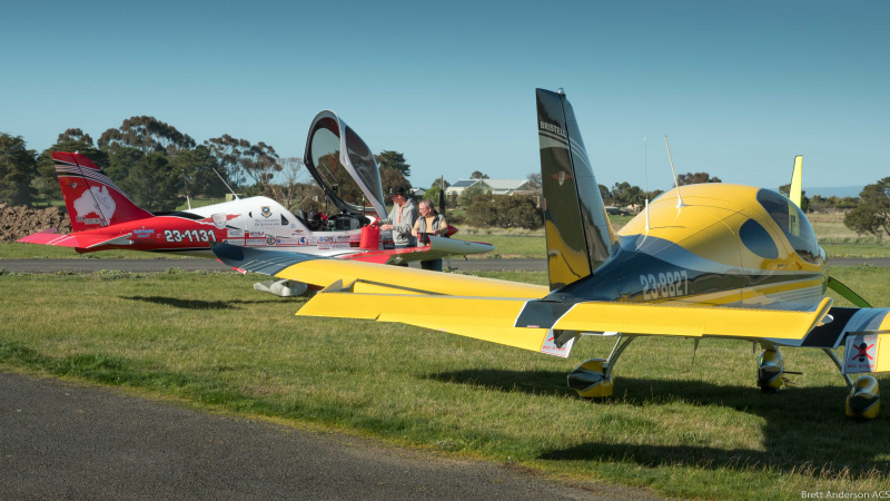 Conquering Australia by air and Guiness book of records