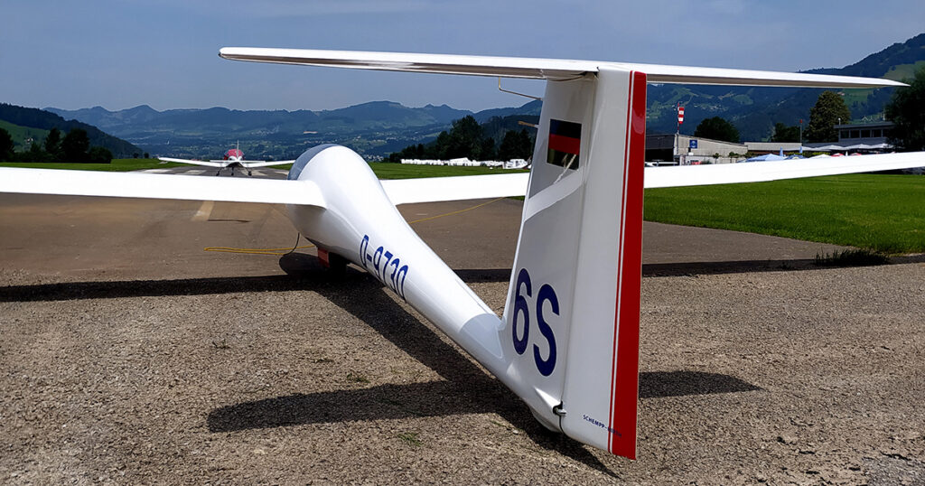 Glider towing demo in swiss aeroclub Schänis